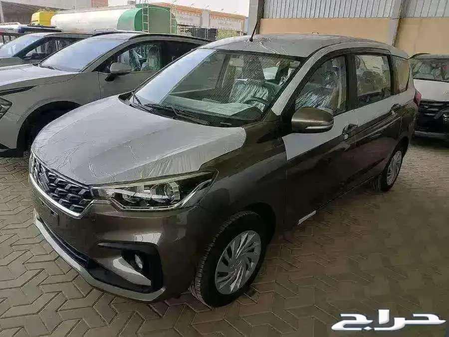 سوزوكي ارتيجا 2025 استاندر63381979958146113
