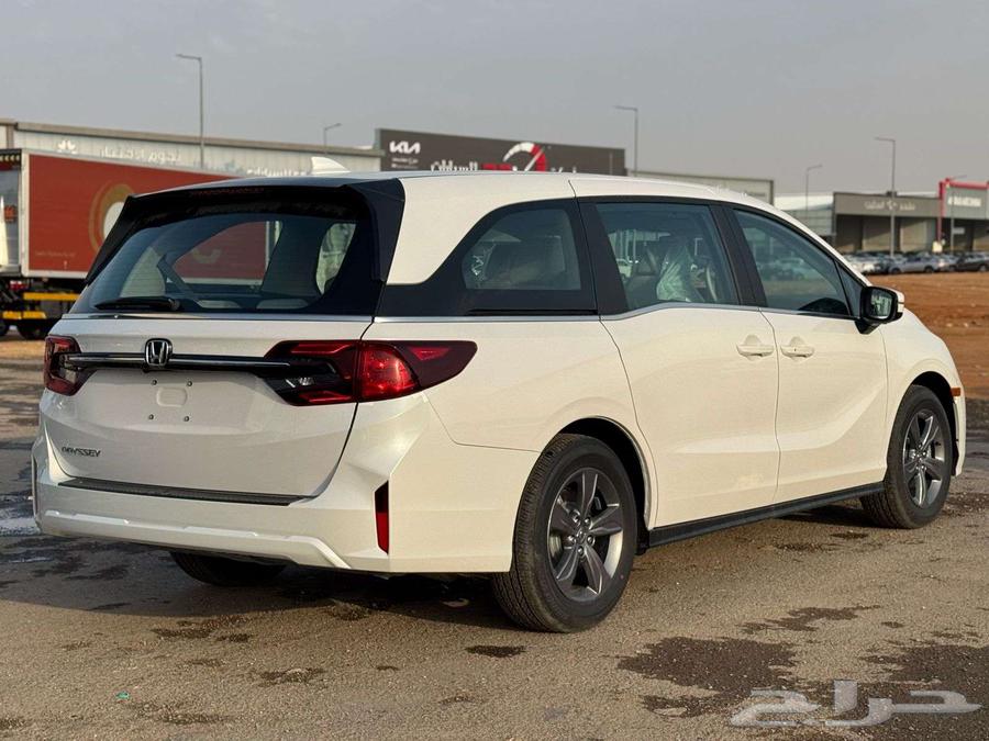 Honda Odyssey LX 2025 Model - Color - White -- Gray63617721242113114