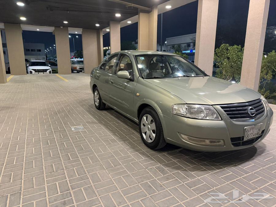 Sunny stored 2011 very clean63617855185409111