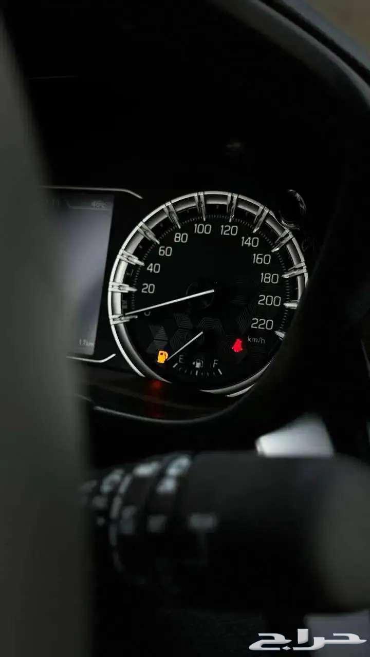 تويوتا اوربان GLX فل كامل 2025 كاش او اقساط63617866881666113