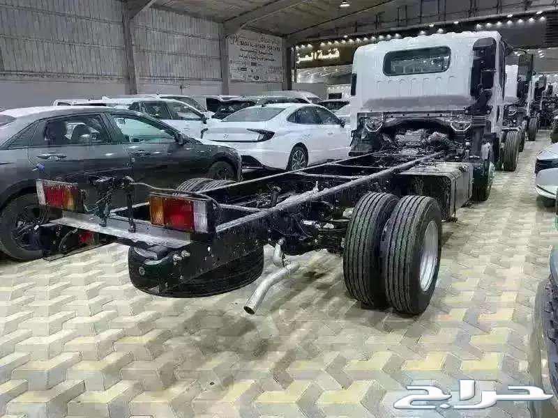 Isuzu 2025 Dina 4 Ton Short Chassis 4.35 Cash and Installments63617867608451111