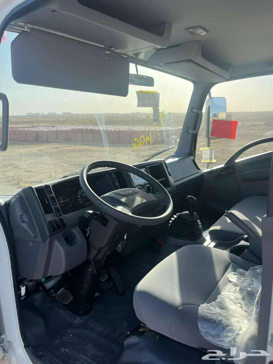 Isuzu Dina 4 Ton 2025 Cash and Installments63617963285891112
