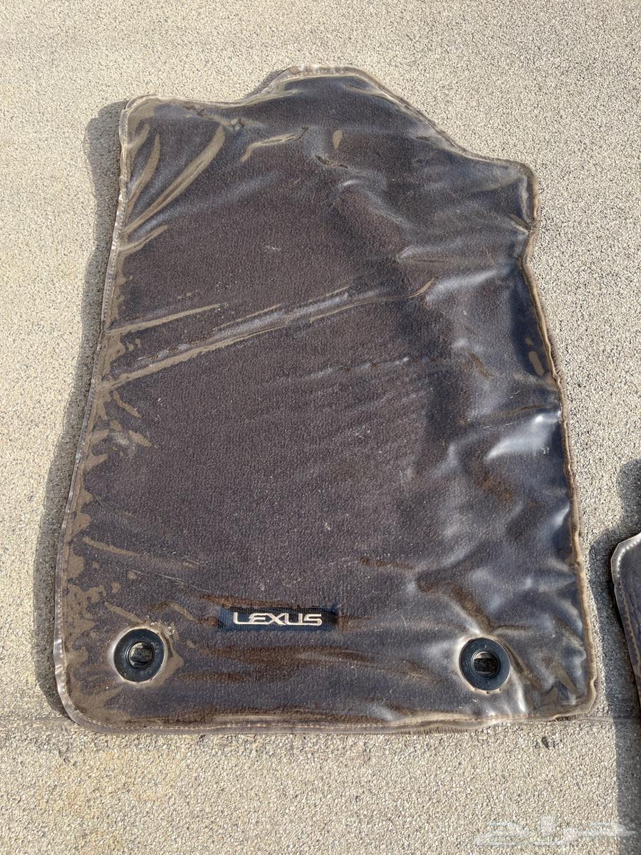 Lexus ES63617971652993111