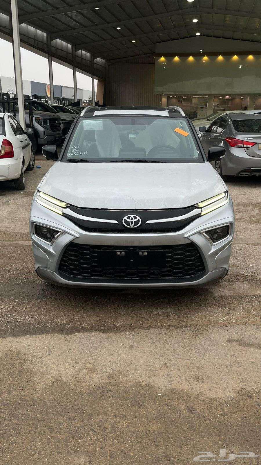 تويوتا اوربان كروزر GLX 202563617875142401111
