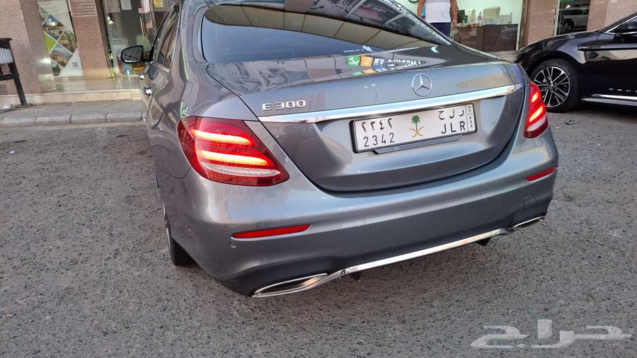 Mercedez E300 just 72000km millage63617975767939114