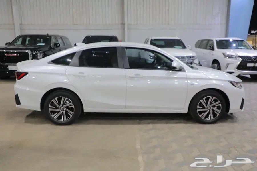 Toyota Yaris Y Plus Half Full Screen Four Cylinder 2024 Model63617869801857113