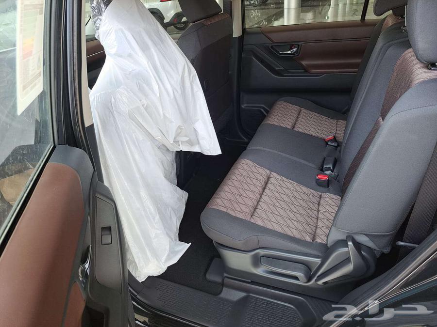 Toyota Innova GL Gasoline 202463617864675075113