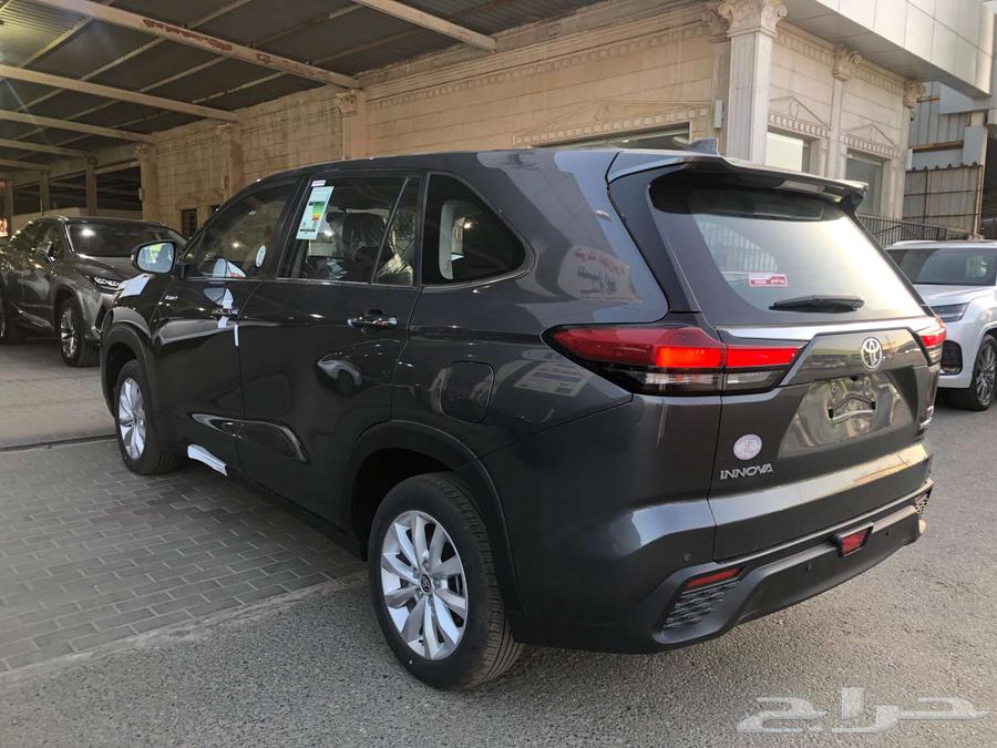 Toyota Innova Hybrid 2024 Gray for 126,000 SAR63617867577090113