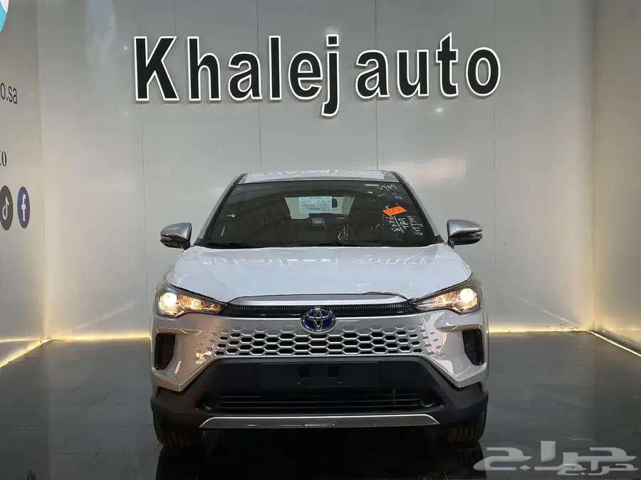 Toyota Corolla Cross LE Hybrid 202563617875761795111
