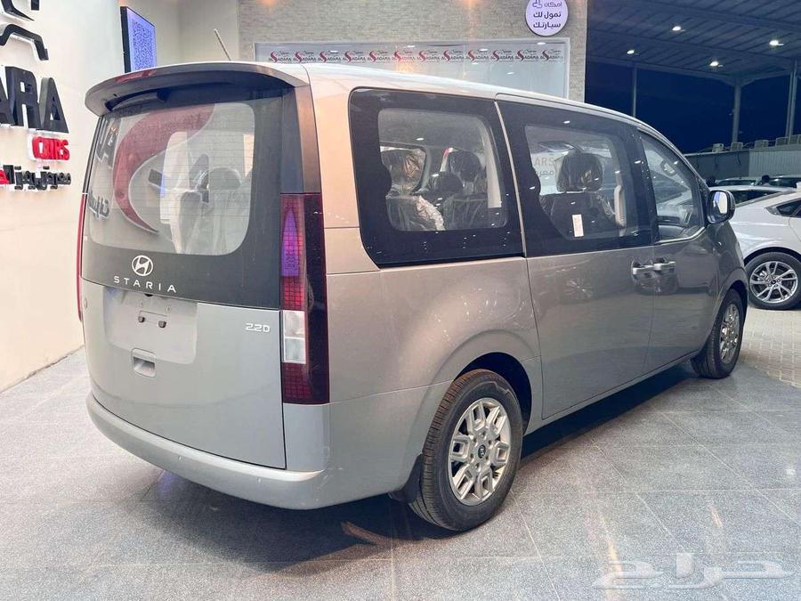 Hyundai Staria 11-Seater Diesel 2025 Best Offers and Prices63617958342659111