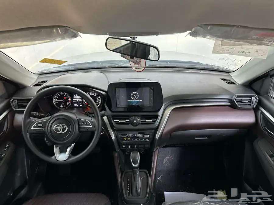 Toyota Urban 2025 Standard (Installment and Cash)63617959621122114