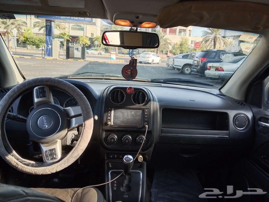 جيب كومباس 201163617961772675111