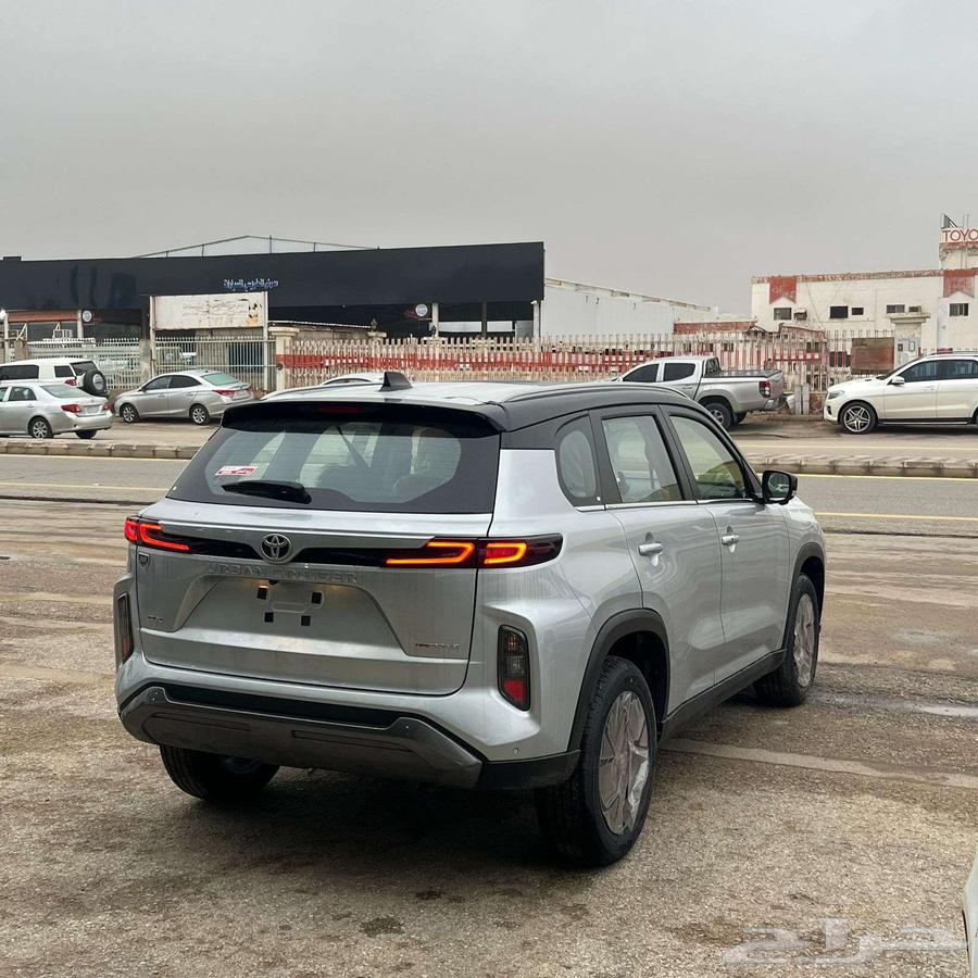 تويوتا اوربان كروزر GLX 202563617875142401112
