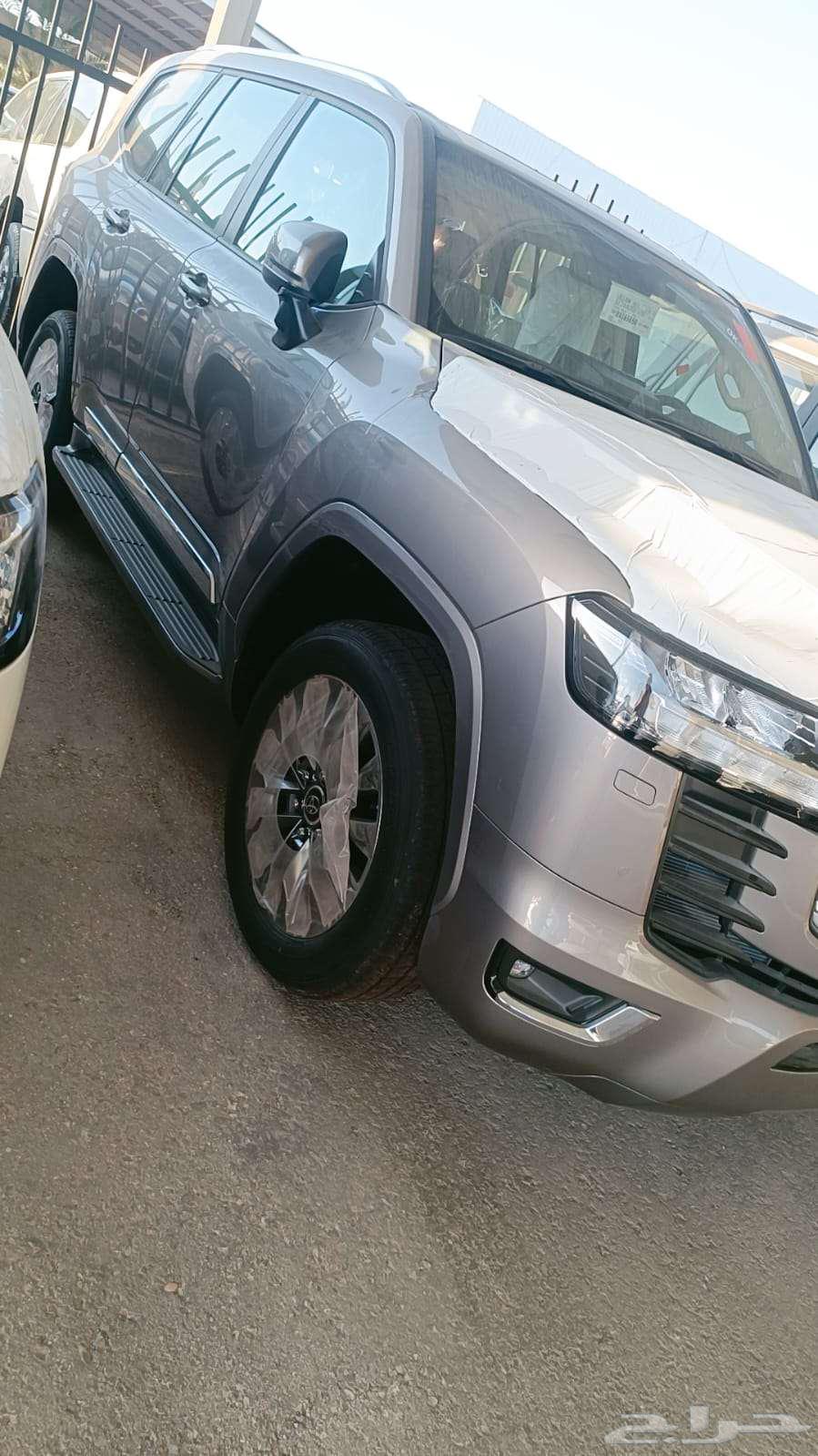 تويوتا لاندكروزر363618933937794111