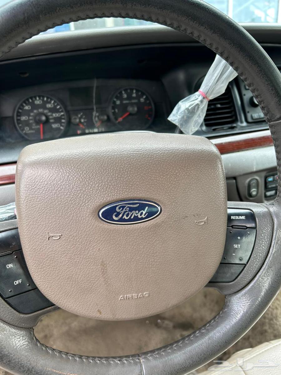 Crown Victoria spare parts63624112074882111