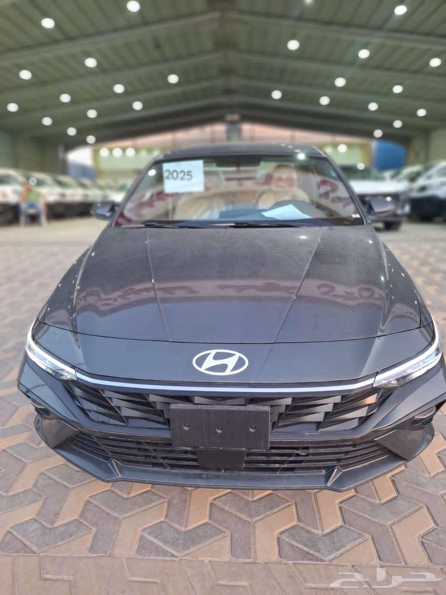 Hyundai Elantra Smart 2025 for 65000 with card63620235618051111