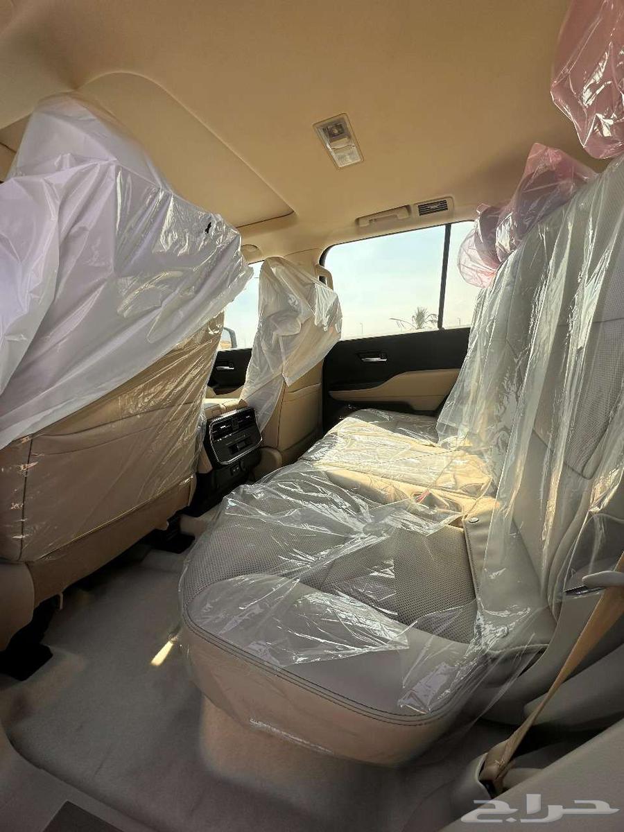 Land Cruiser No. 4 GXR Model 202563619121232129113