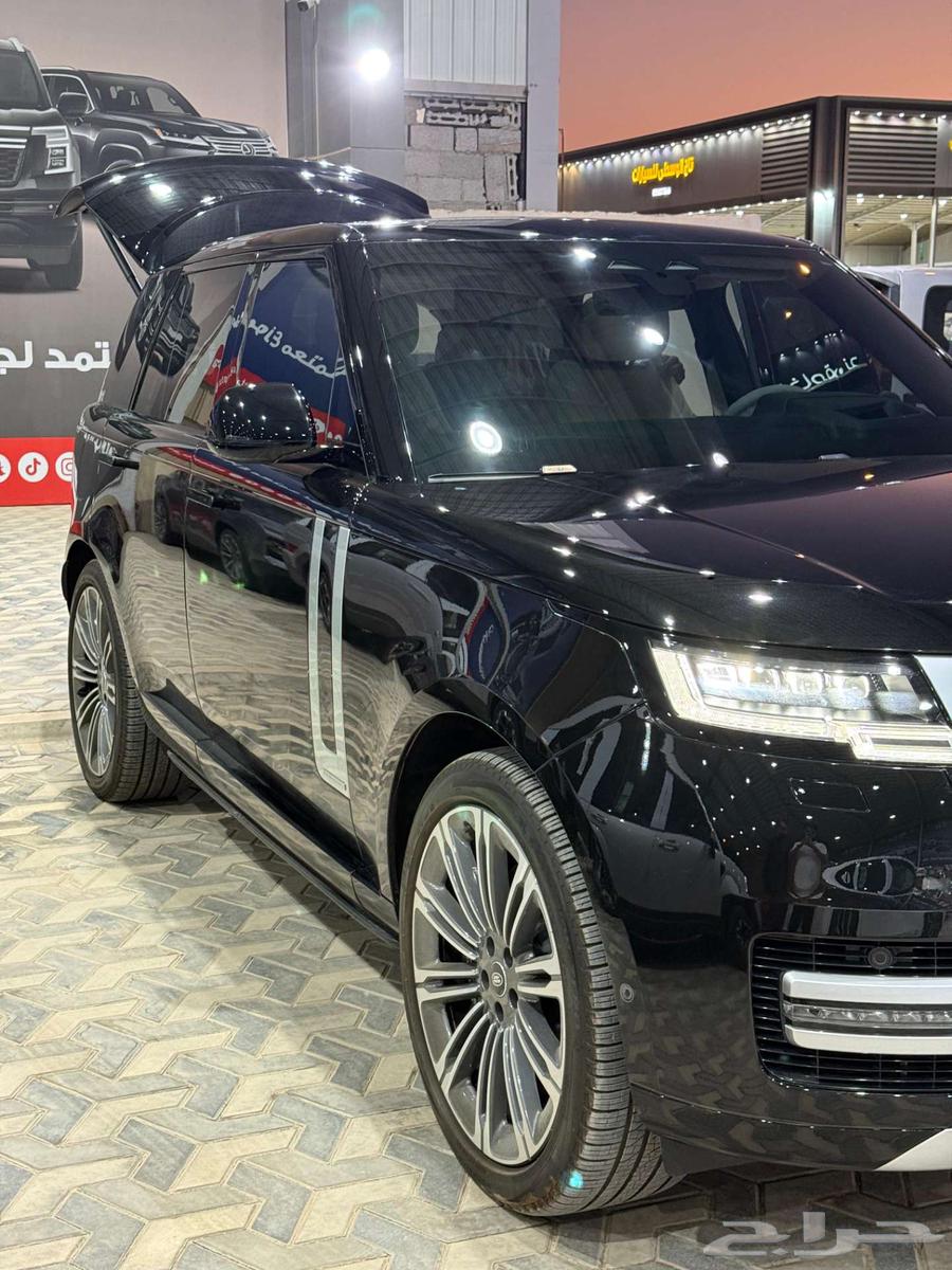 رانج روفر P530 Black-edition 202463621649415939111