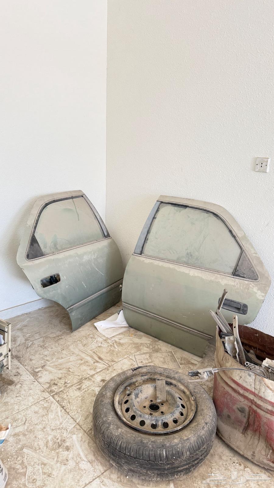 قطع جيب ربع للبيع وابواب كامري63621891847811113