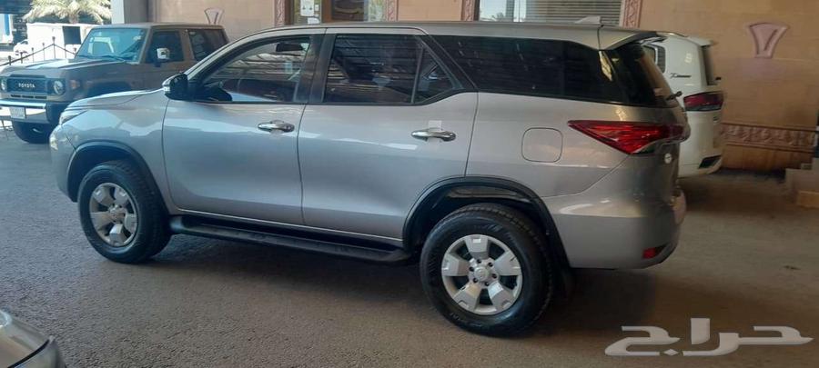 Toyota Fortuner 201663621239852675113