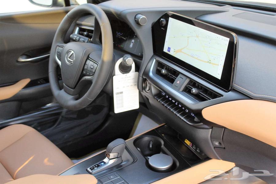 لكزس - UX300 Ch هايبرد - 2025 - خليجي - فل كامل63623359466754114