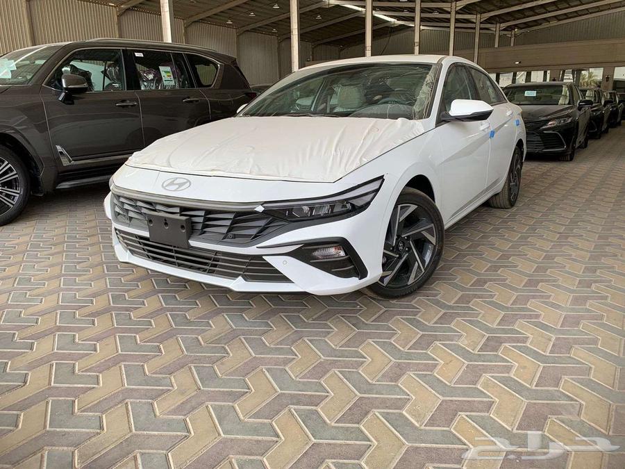 2025 Elantra Comfort and Smart with Sunroof Offer63624027122049112