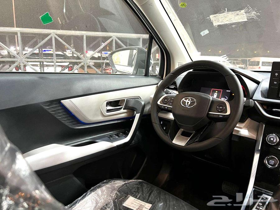 Toyota Vellfire GLX 202563624507097858112