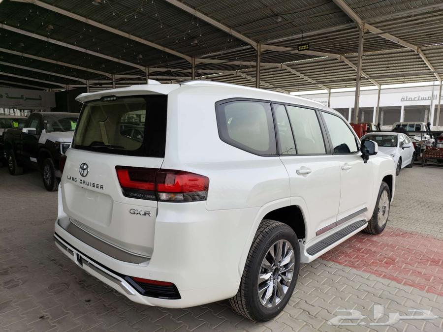 تويوتا لاندكروزر GXR3 202563619423540226112