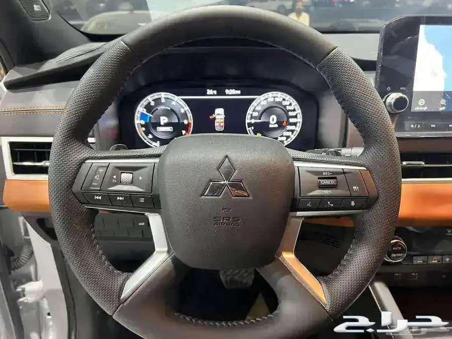 ميتسوبيشي اوتلاندر 2025 بريميوم كاش و اقساط63619709769986113