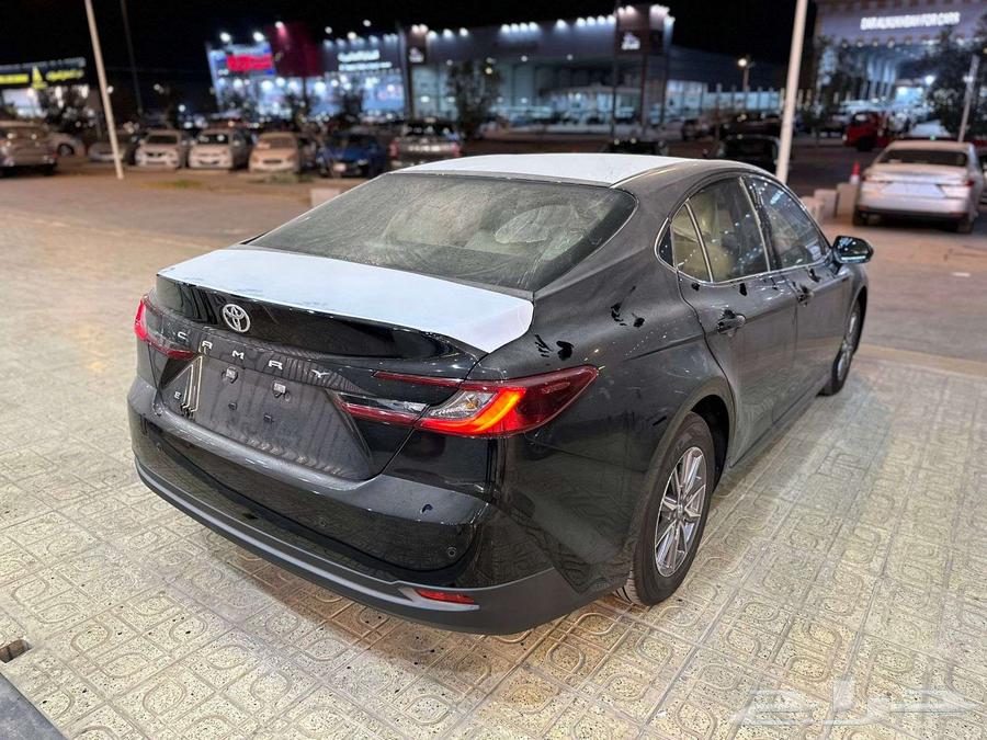 Toyota Camry E Standard Gasoline 2025 Cash and Installment63619526615299113