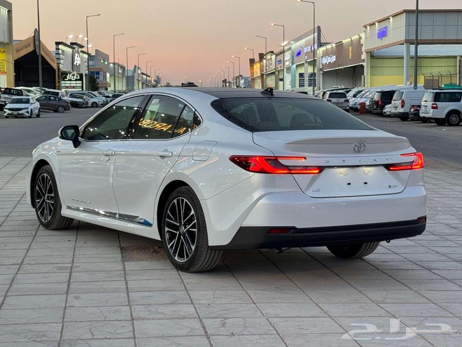 2025 Toyota Camry LE Hybrid Cash and Installments63619625258753114