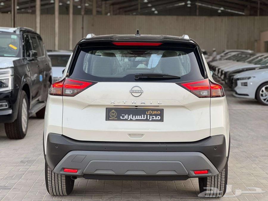 نيسان اكس تريل sv 2025 7 مقاعد دبل بلس سقف اسود كاش واقساط63620069568131114