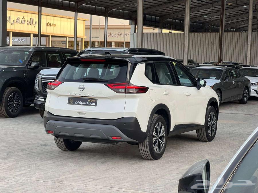 نيسان اكس تريل sv 2025 7 مقاعد دبل بلس سقف اسود كاش واقساط63620069568131112