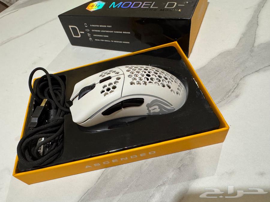 Glorious Model D - Lightweight Fast Mouse with Comfortable Hand Curve63618587676801111