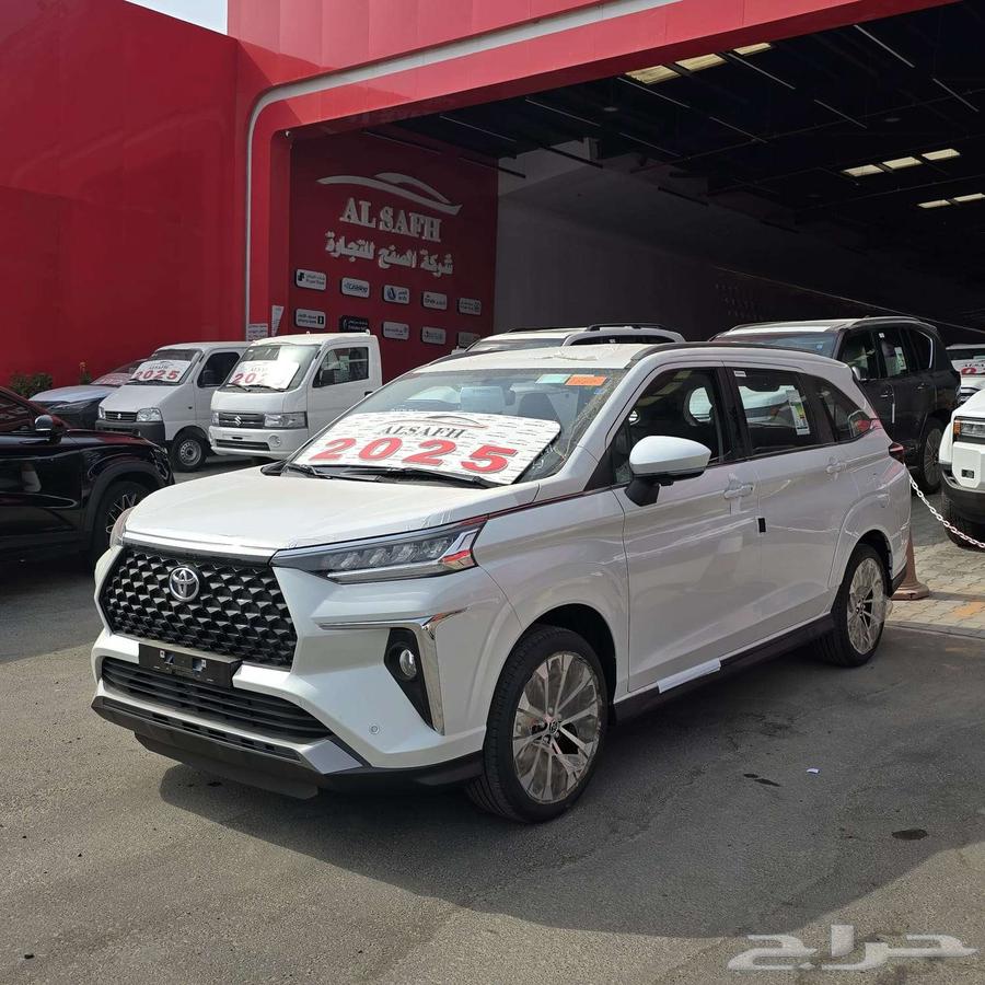 Lowest price Toyota Veloz GLX 2025 model63620895117442111