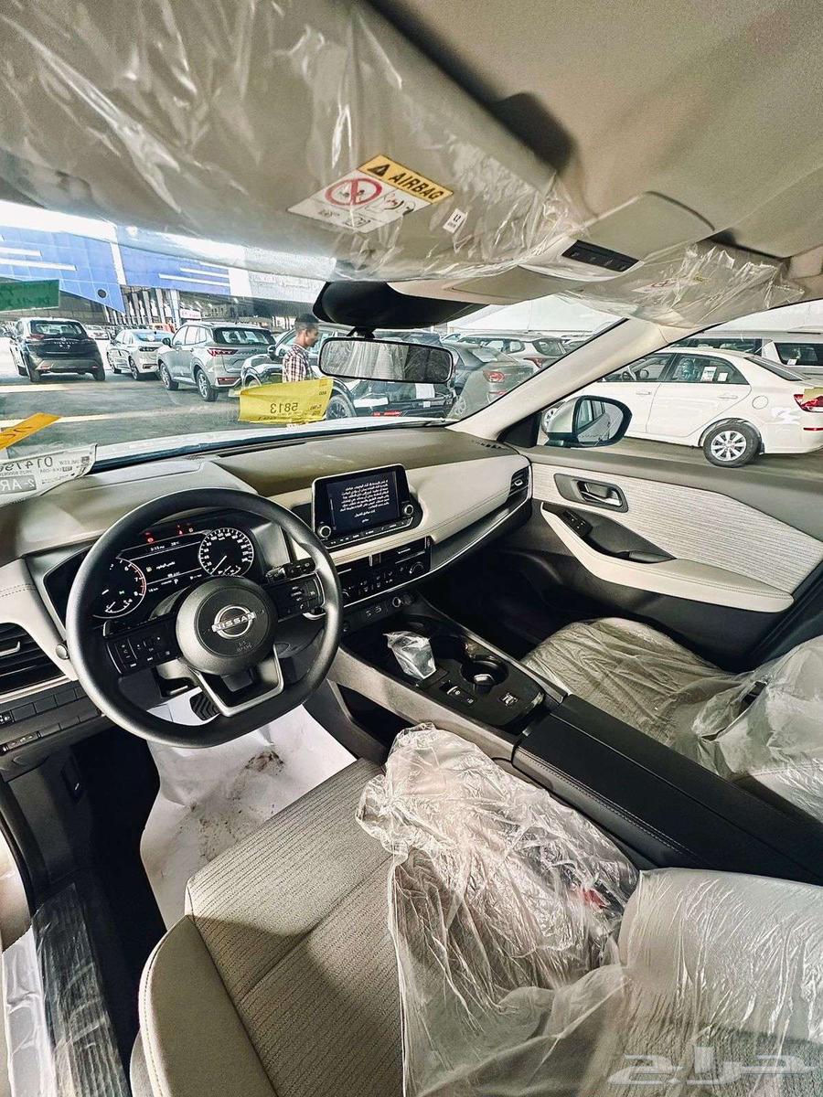 Nissan Extreel Standard Double and Single 7-Seater 202563698964871554114