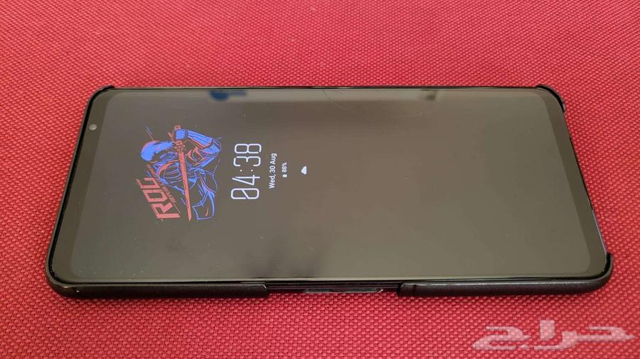 Asus ROG Phone 5 with many accessories63618868626177112