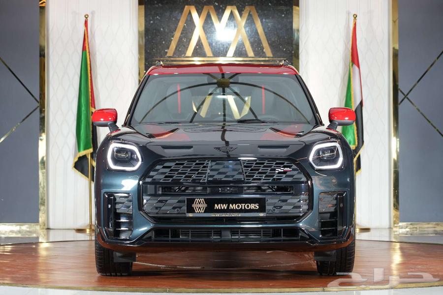 ميني كوبر كاونتري مان موديل 2024 أصفار خليجي رمادي أسود63654662175233111