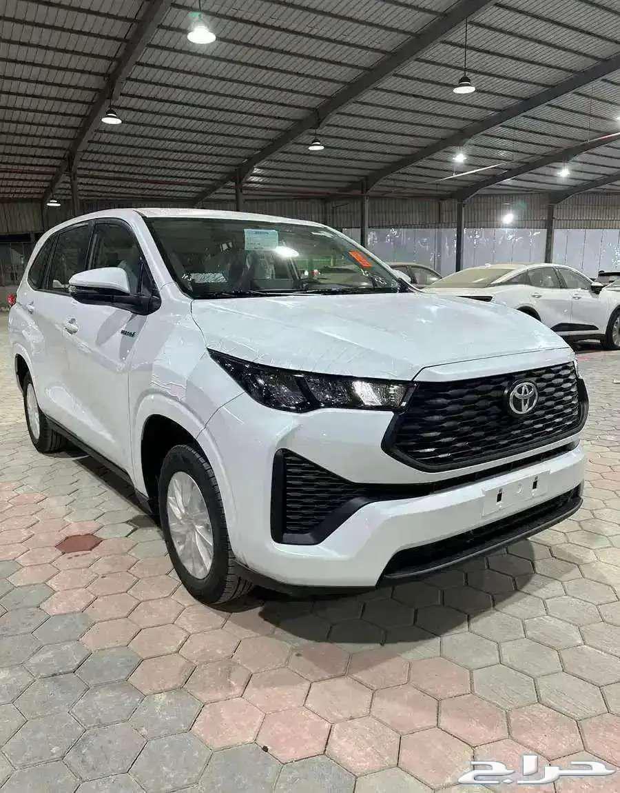 Toyota Innova GL Hybrid 2025 at the lowest prices63654917135874112