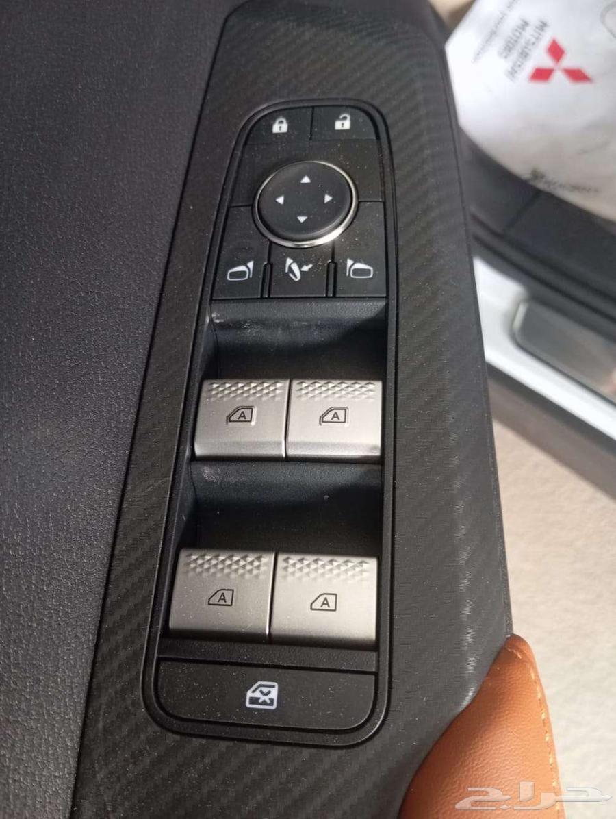 Mitsubishi Outlander Full Option 202563654918637570113