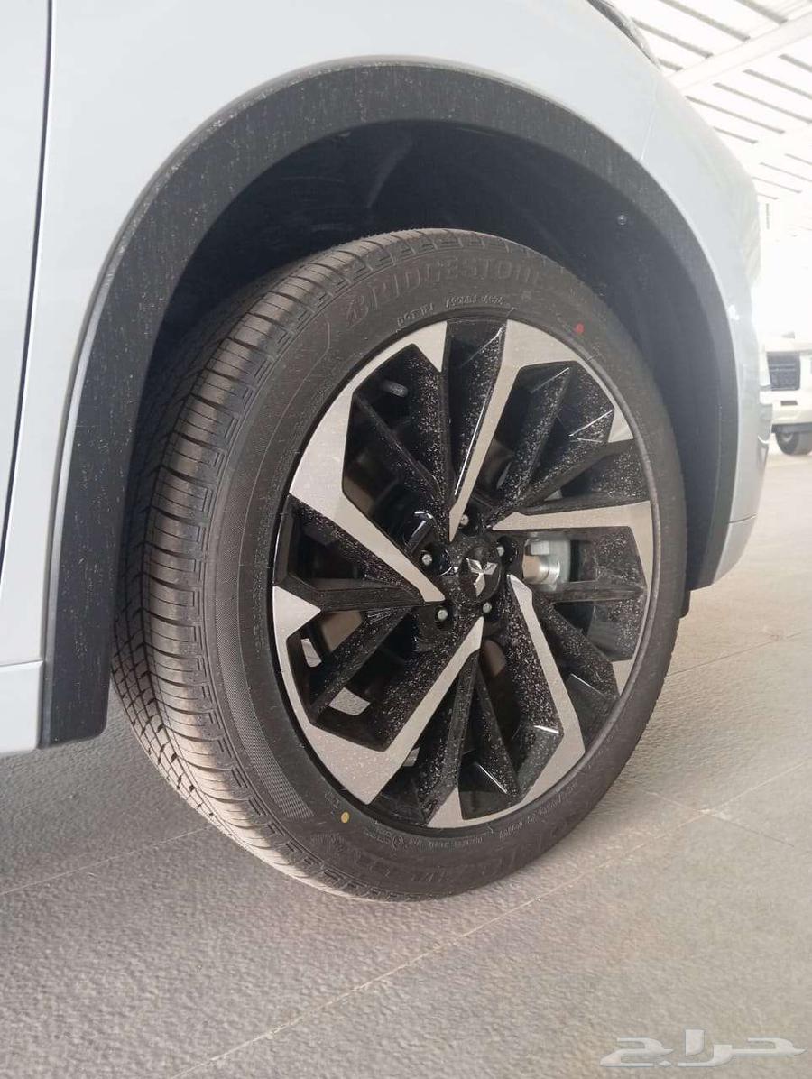 Mitsubishi Outlander Full Option 202563654918637570112