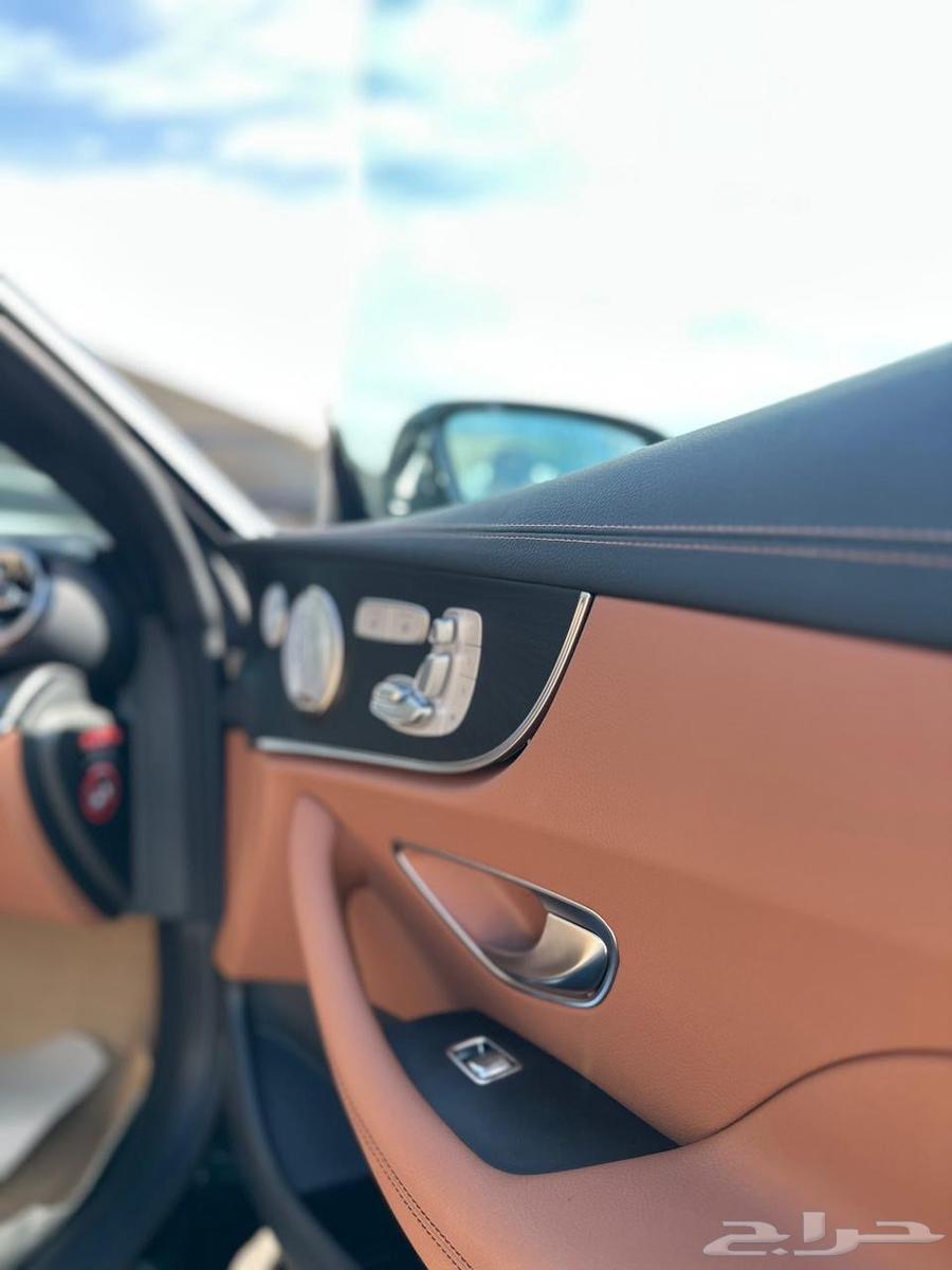 Mercedes E-Coupe 2023 for quick sale, only 15,000 km driven63654912802307112