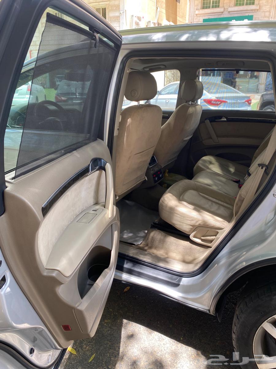 Audi Q763654924219266114