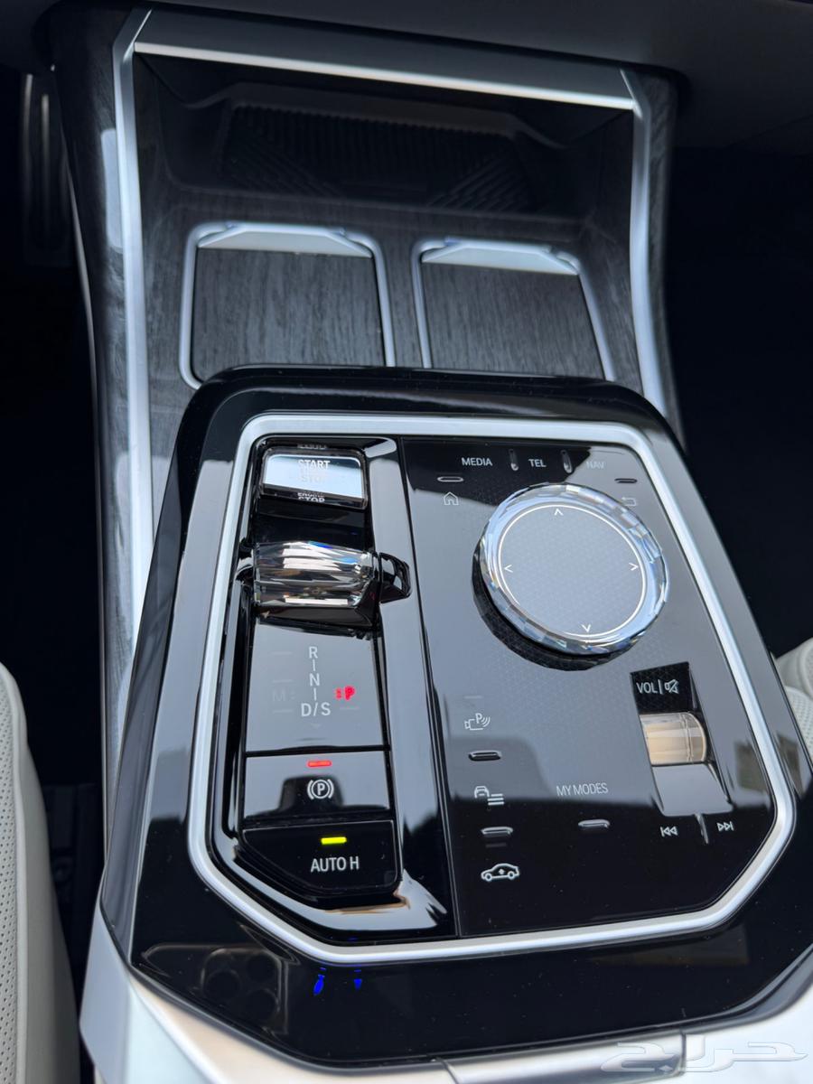 BMW 740i M Kit 2024 Model Almost New63654924292737114