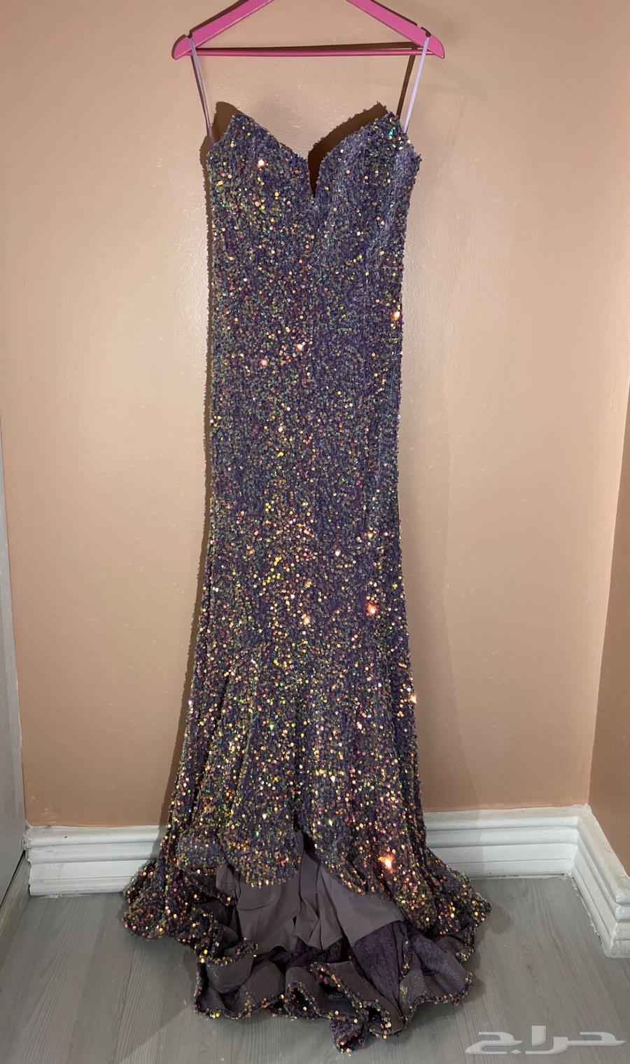 Evening dress63623473247489112