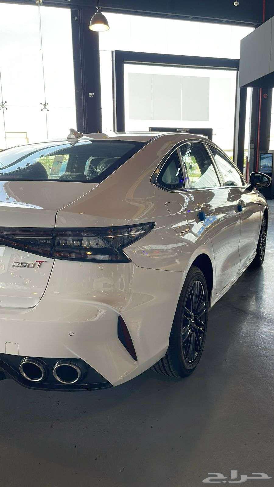 Chery Arrizo 8 2025 Luxury and Comfort63654921935618111