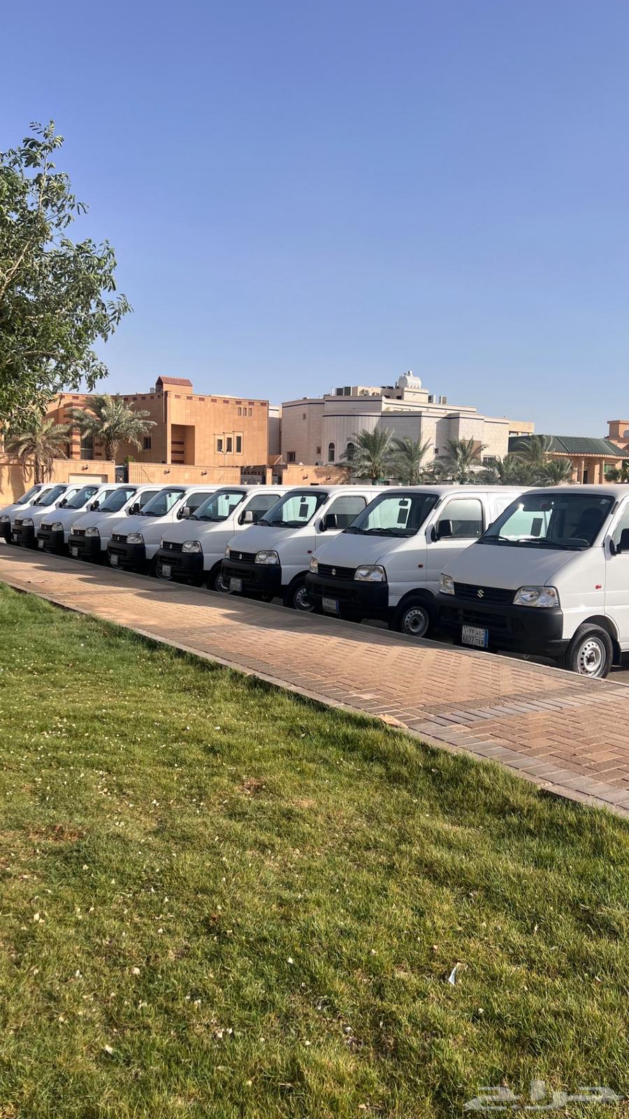 للايجار باصات بضاعة متوفر كميات63654924092419113