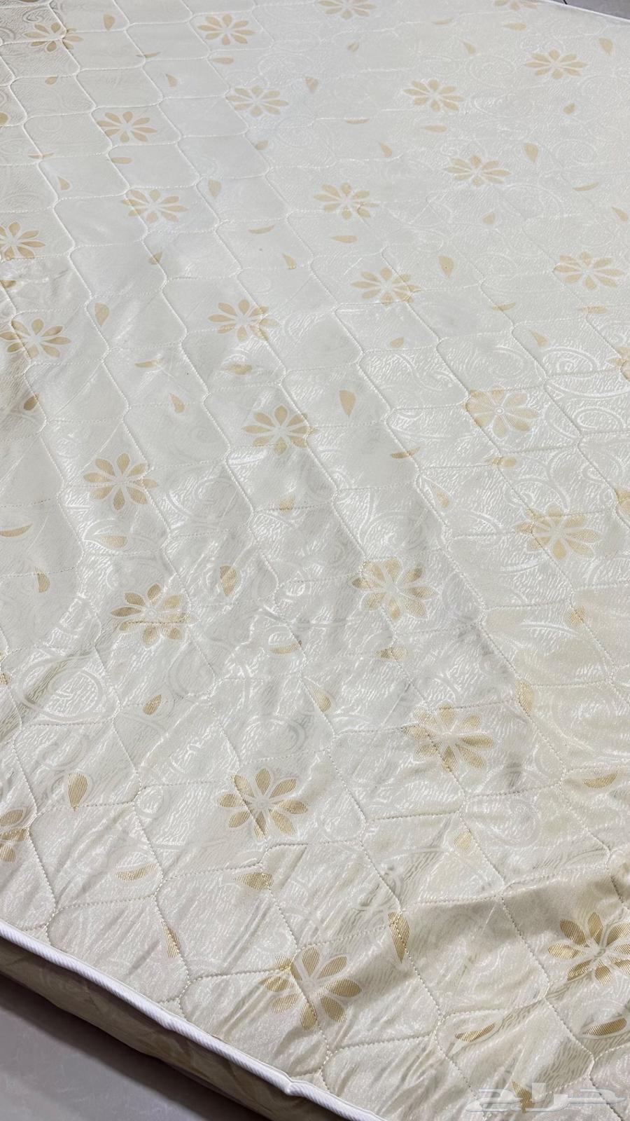 Double bed mattress used for 3 months 250 SAR negotiable63621839613825112