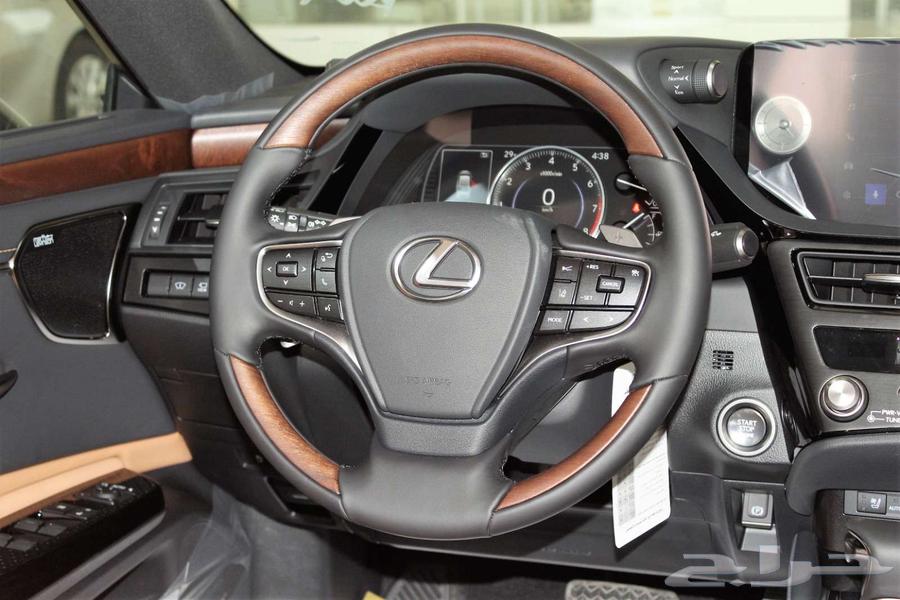 Lexus - ES350 DD - Gulf Specification - 2024 - Fully Loaded63654913709441114