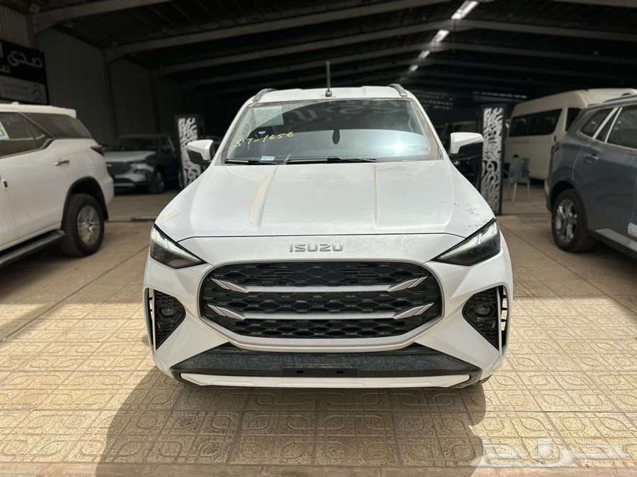 Isuzu Jeep MUX Full 2025 Cash and Installments63654912952066112
